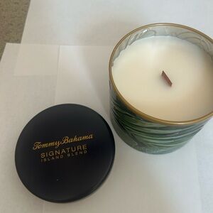 Tommy Bahama - Island Life Candle - NWT